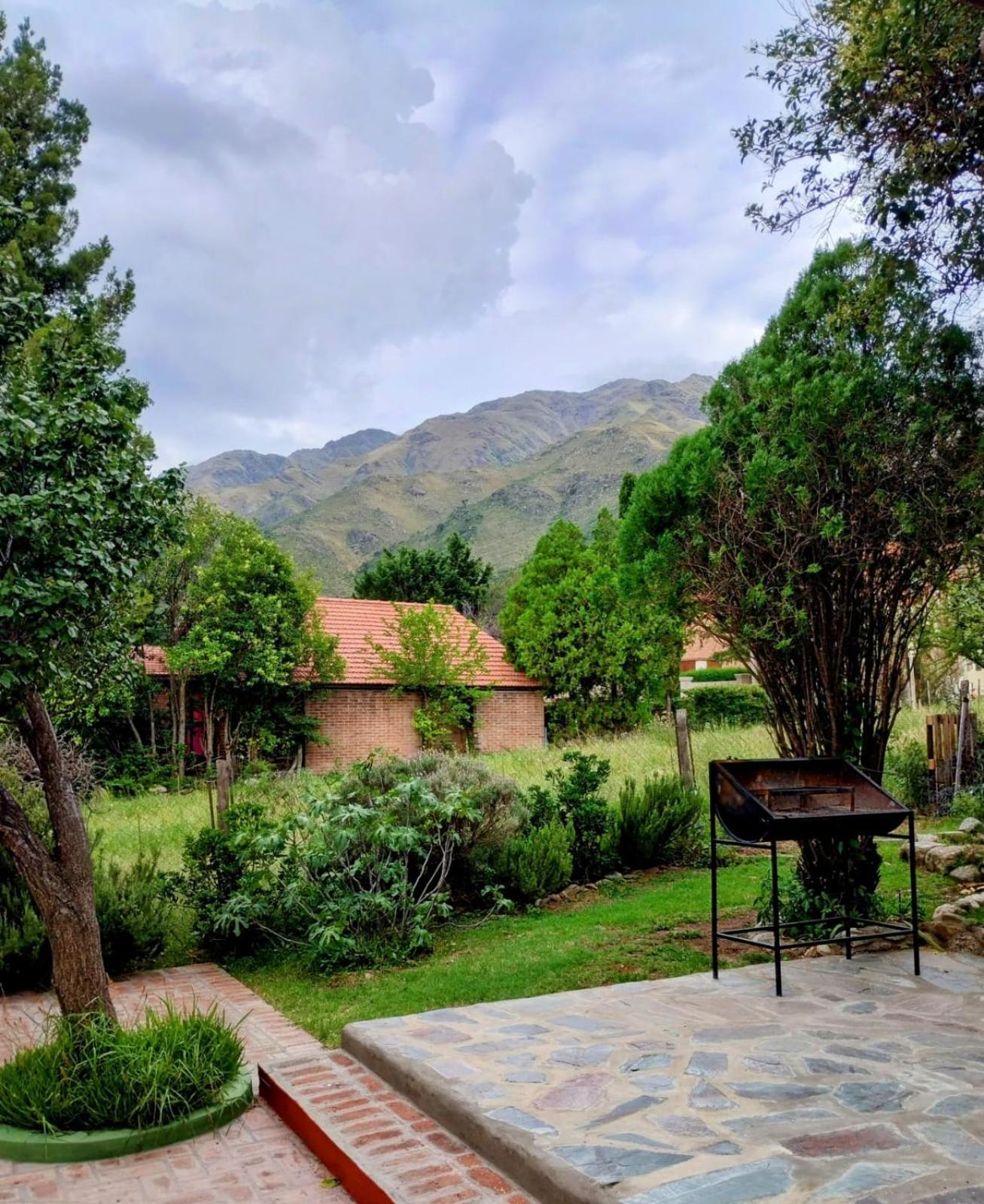 Loma Linda Hostal Y Posada Serrana El Rincón Esterno foto