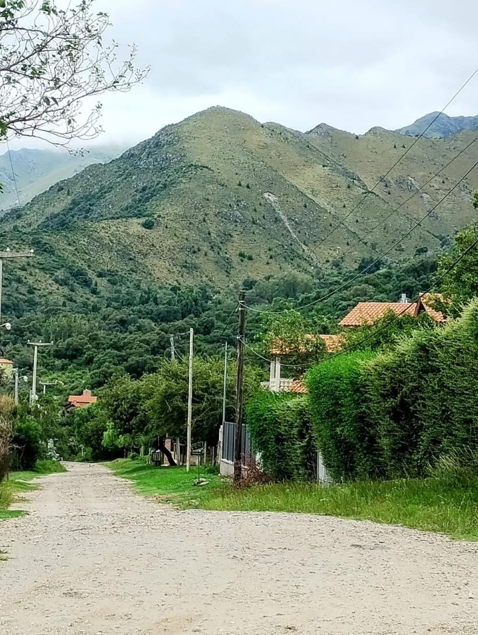 Loma Linda Hostal Y Posada Serrana El Rincón Esterno foto